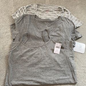 Lot of three Maternity Tops, Size M
